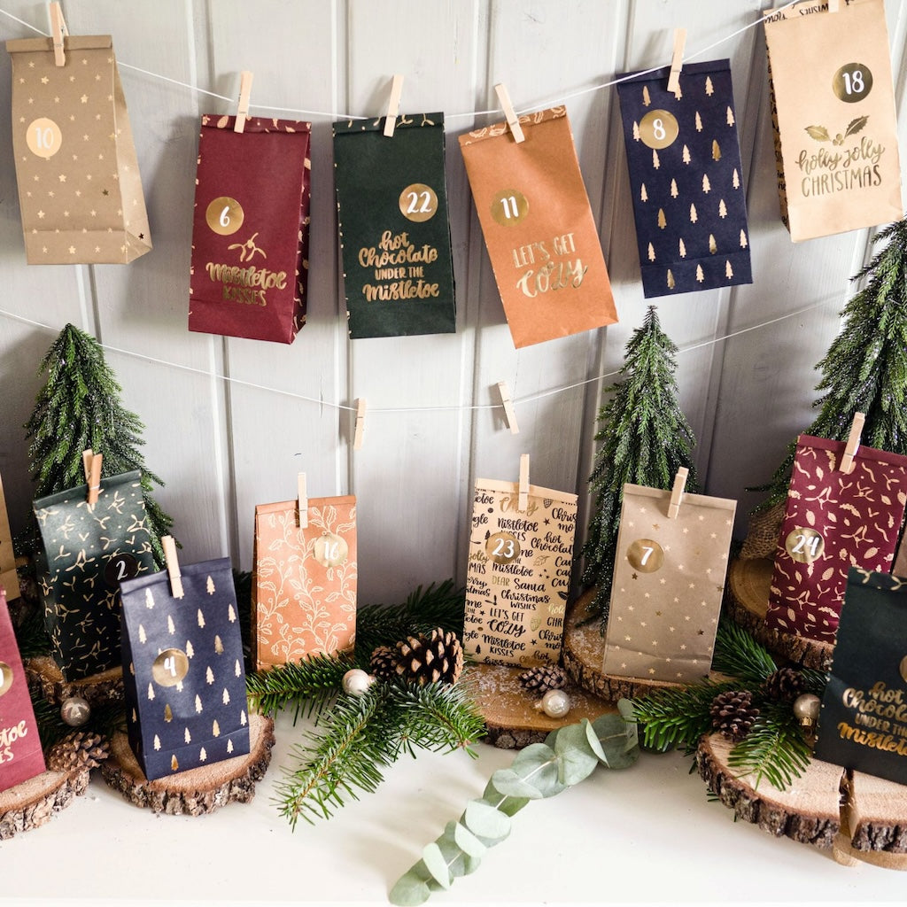 Adventskalender Tüten Set – gold bedruckt – Set 4