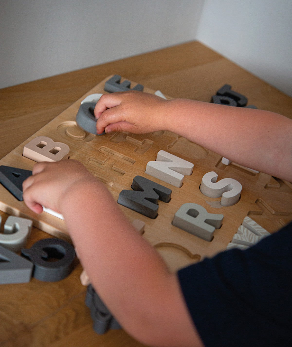 Holz Alphabet Puzzle Board