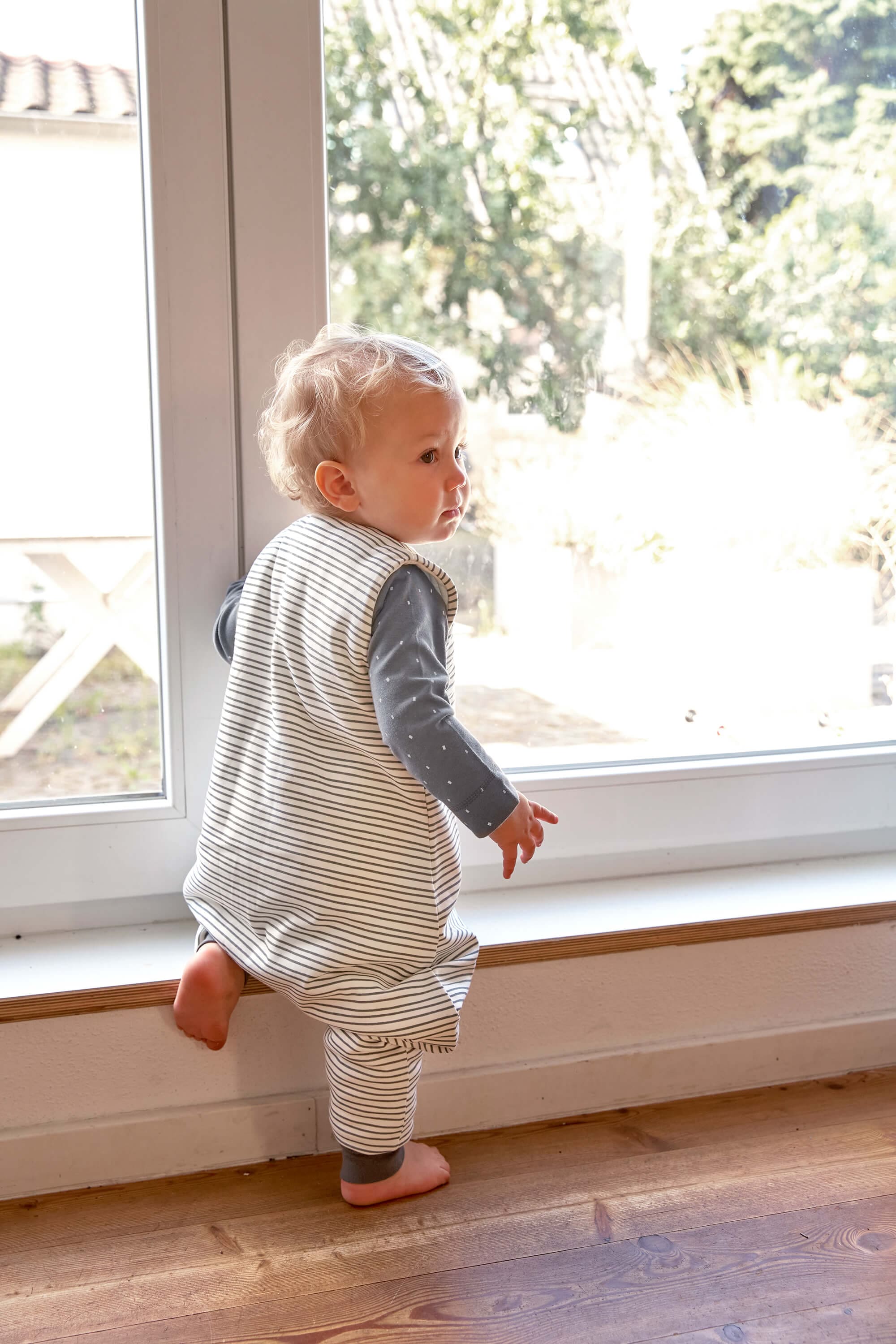 Schlafsack/-anzug - Sleeping Jumper, Striped Grey