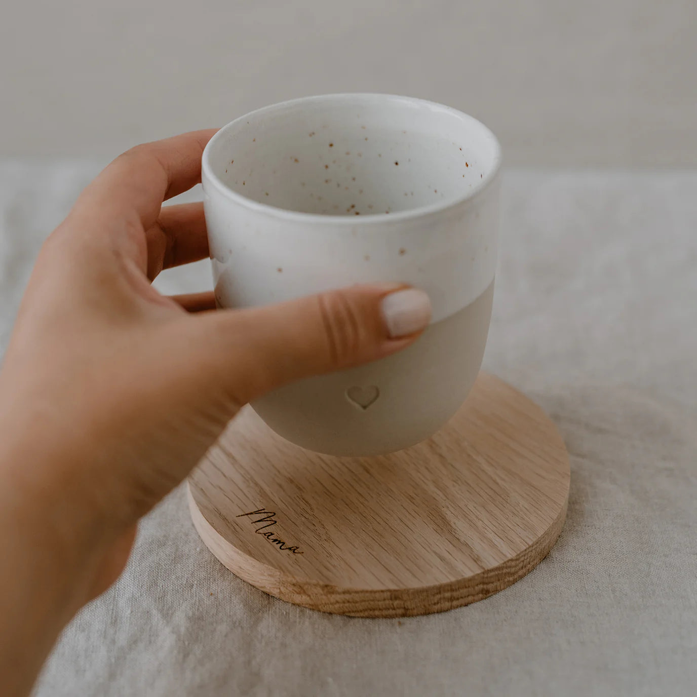Untersetzer aus Eiche "Mama"