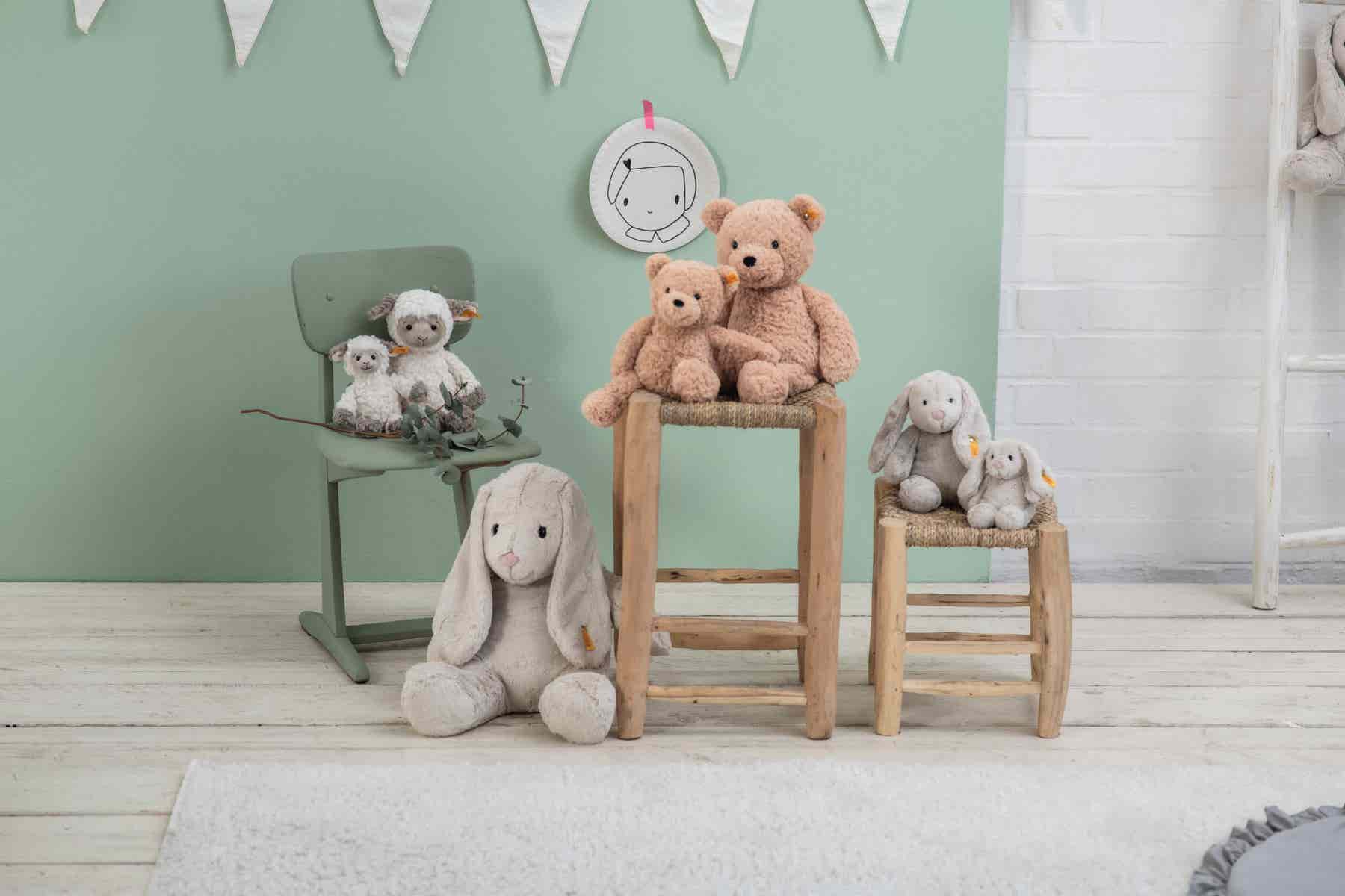 Soft Cuddly Friends Hoppie Hase 28cm